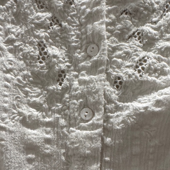 Free People White Textured Button Down Shirt size xs GUC - Picture 4 of 9